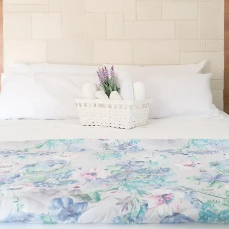 Oda ve Kahvaltı Starnone Bed&book Napoli