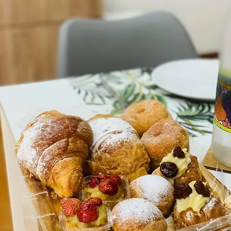 Oda ve Kahvaltı Starnone Bed&book