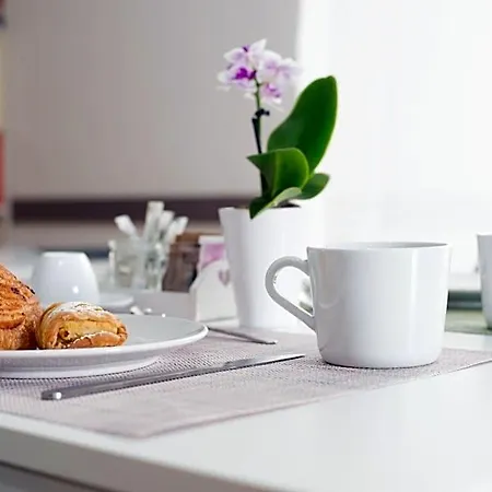 Starnone Bed&book فندق مبيت وإفطار 4*