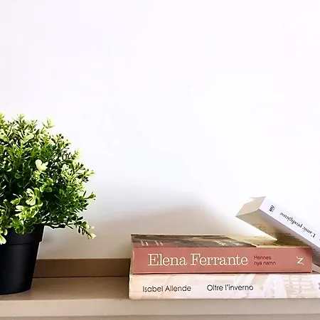 Starnone Bed&book Bed & Breakfast 4*