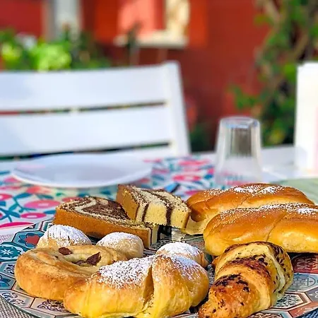 Bed & Breakfast Starnone Bed&book 4*