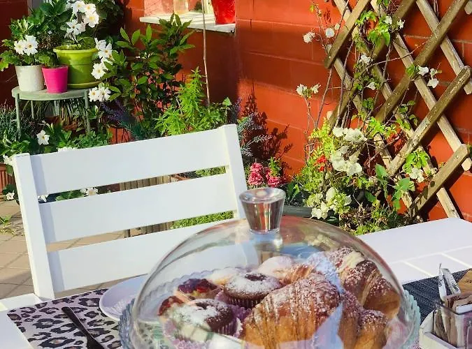 Frühstückspension Starnone Bed&book